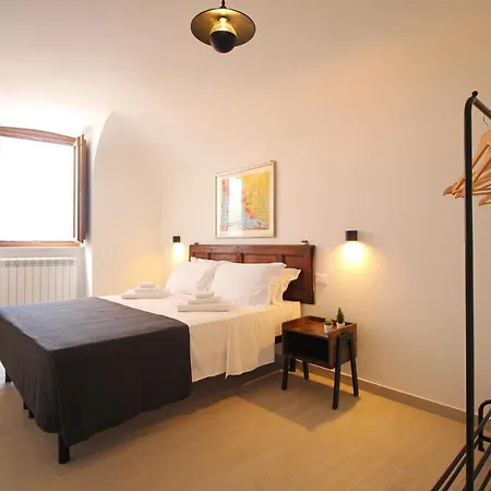 Casa Alta ゲストハウス ラクイラ